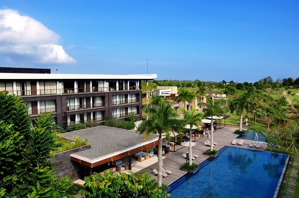 Le Grande Bali Hotel Uluwatu Kültér fotó The hotel's main building